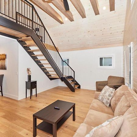 Riverview Executive Home Aナイアガラ・フォールズ エクステリア 写真