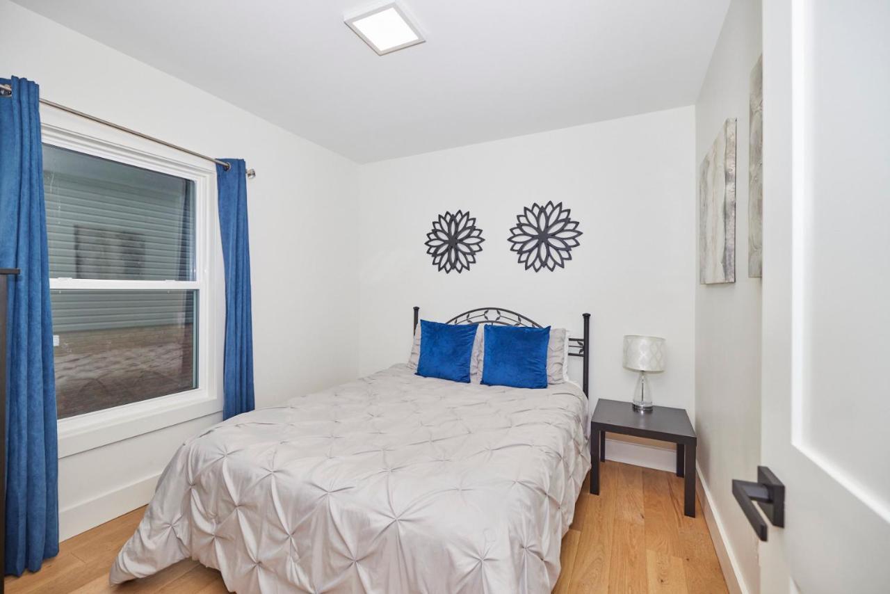 Riverview Executive Home Aナイアガラ・フォールズ エクステリア 写真